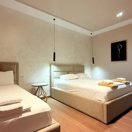 Delmar Durres * Golem (Tirana)