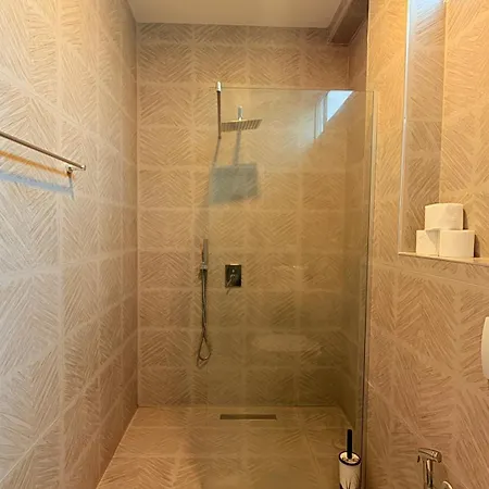 Delmar Durres Hotel