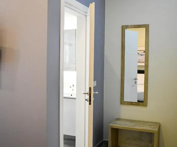 Hotelapart - Delmar Mini-hôtel Durrës